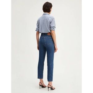 LEVI’S 501 Cropped Medium Wash Jeans